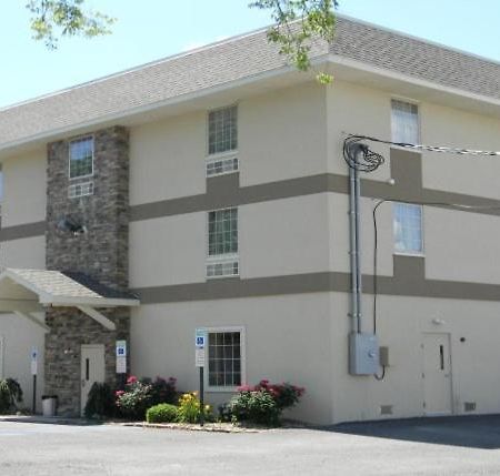 Gamble Farm Inn And Suites Jersey Shore Exterior foto